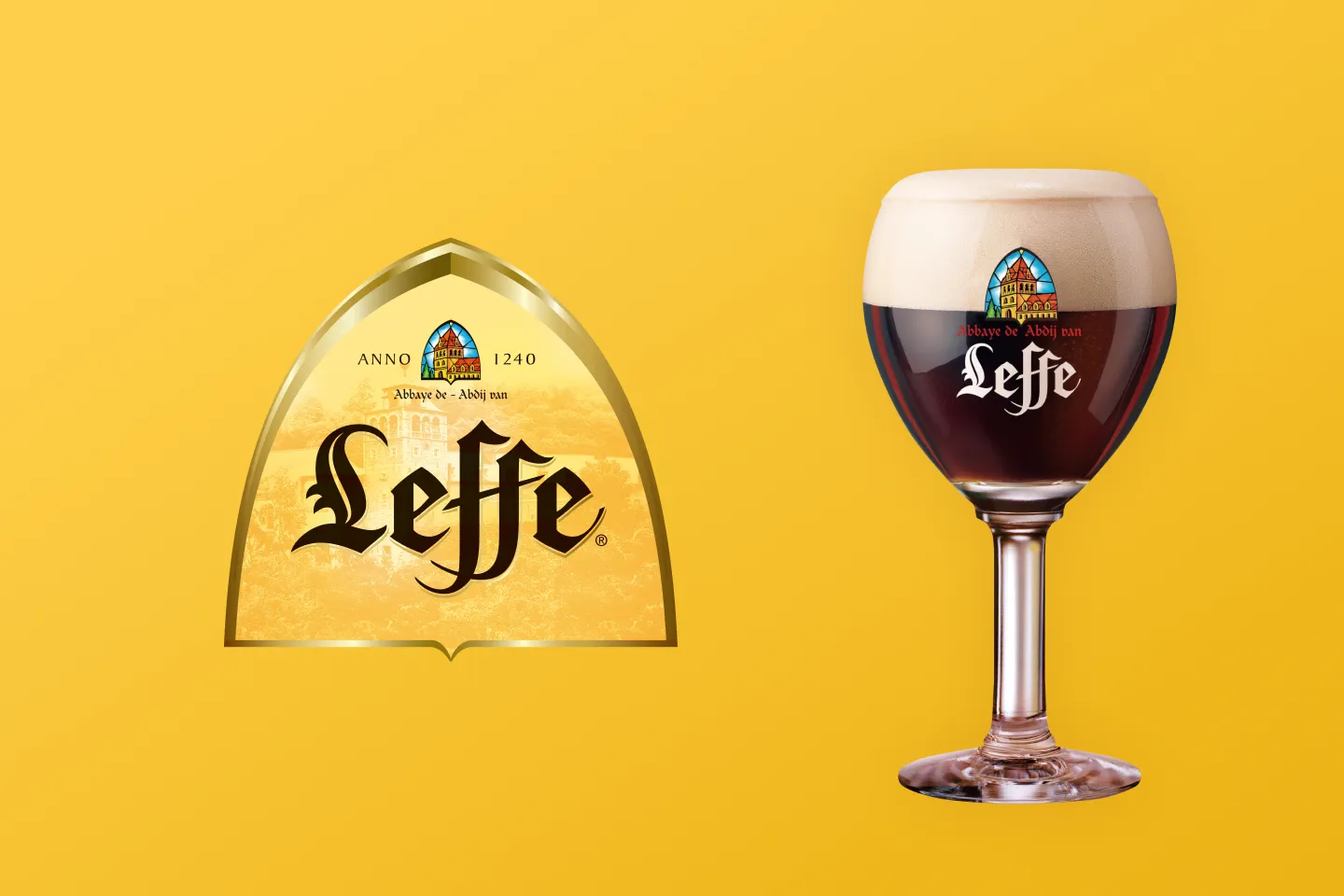 레페 브랜드 로고와 골드 컬러에 500ml 흑 생맥주가 표기되어 있습니다.