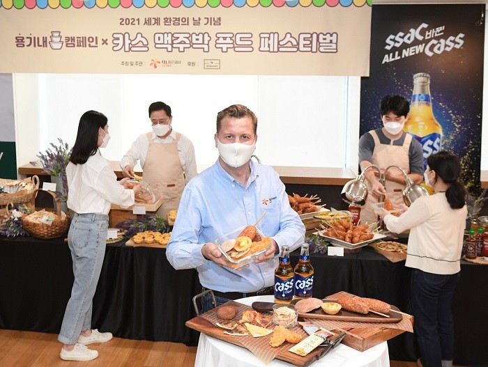 fa1eaccfbd26f09a88311562b36d3853.jpg